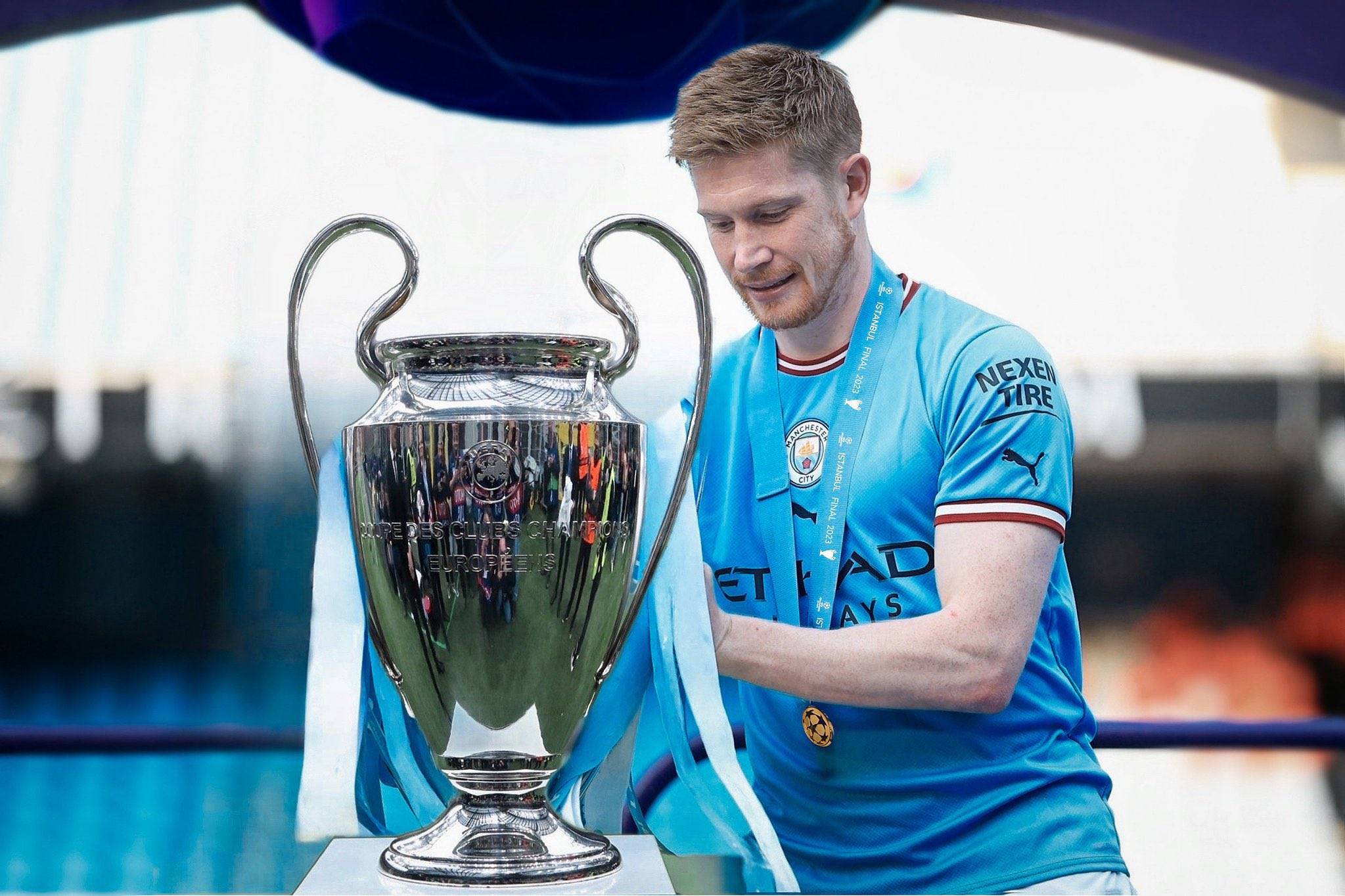 [F1]汉密尔顿漂移入弯 及时调整方向盘